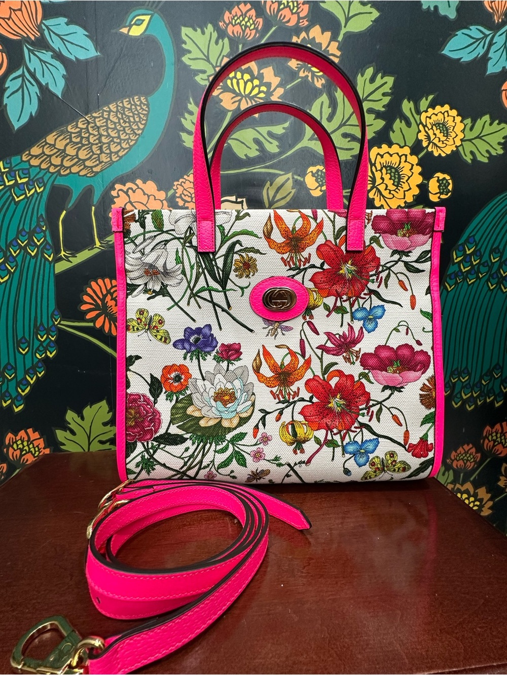 Gucci Flora Tote Pink Floral Canvas Crossbody Bag 550141 - Picture 3 of 17